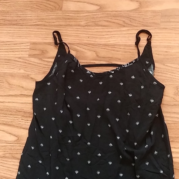 Cute dress - Picture 2 of 3